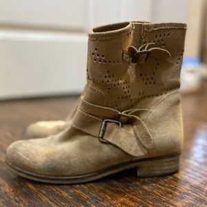 MTNG perforated leather boots